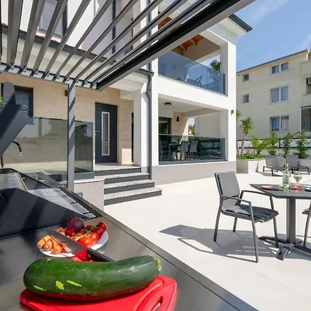 Polaris & Antares Villa