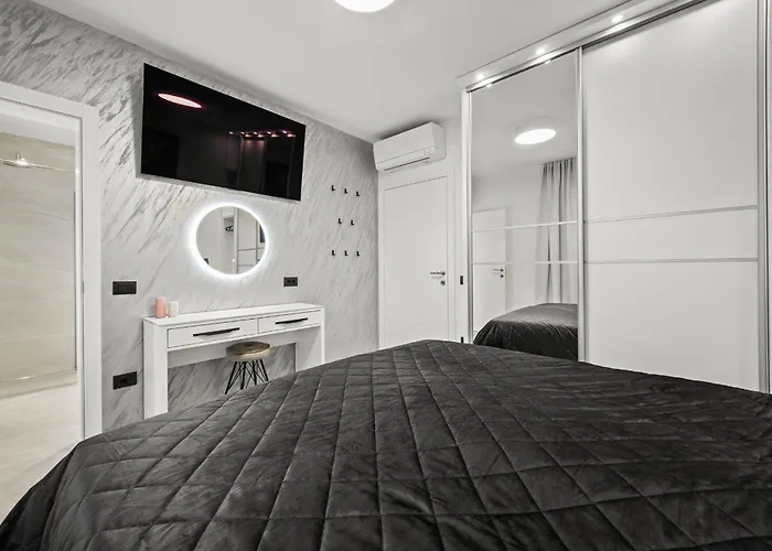 Polaris & Antares Villa Pula