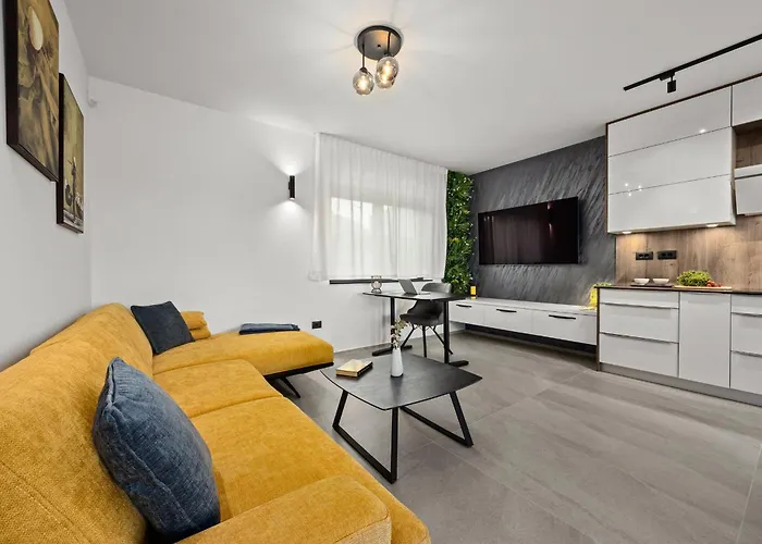 Villa Polaris & Antares *