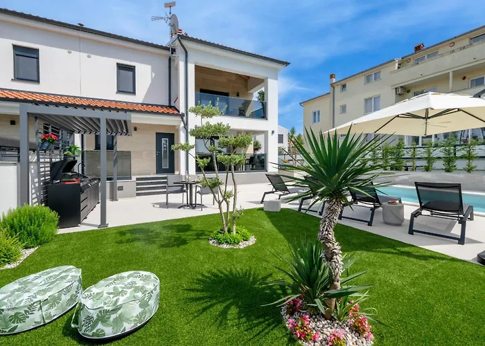 Villa Polaris&antares Pola